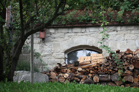 2010 05 Sep_5018_the cellar